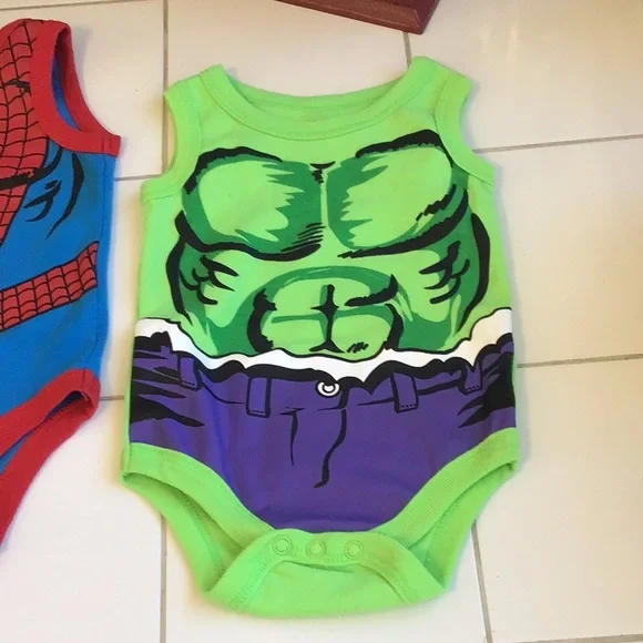 ‘Marvel’ Onesies of Spiderman and The Incredible Hulk (#8) - Picture 3 of 6